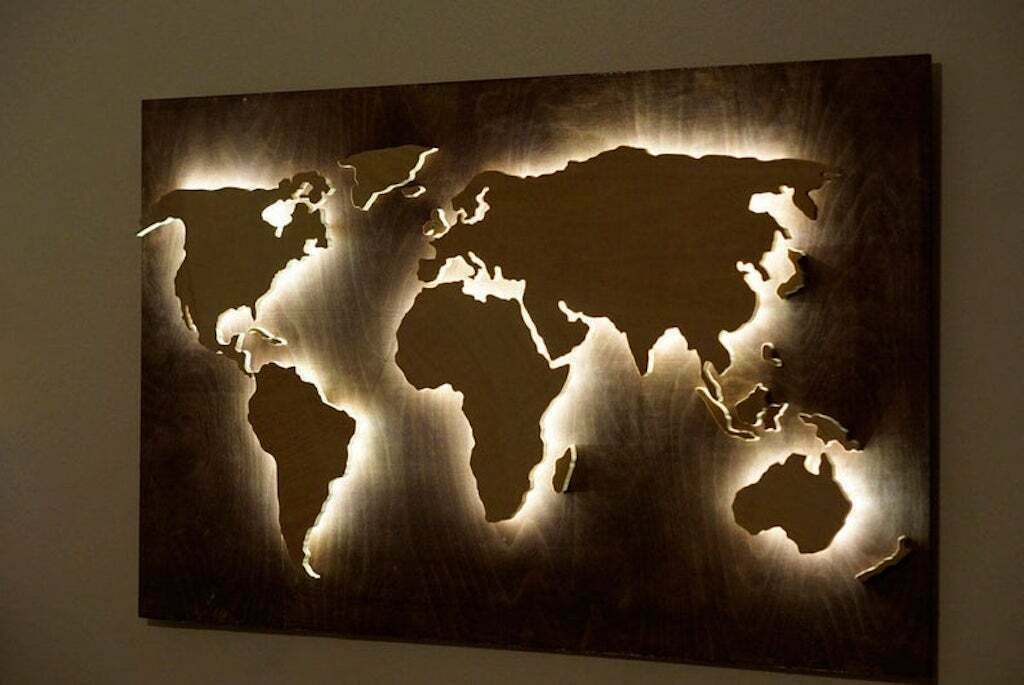 Деревянный световой карта мира
