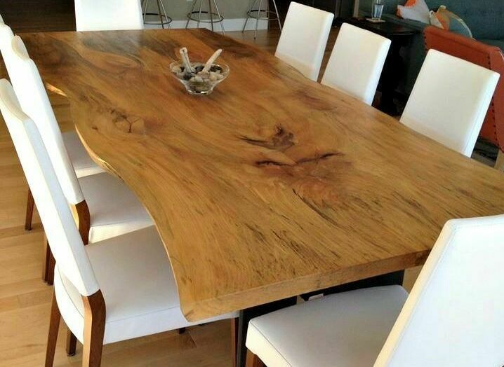 стол с деревянной столешницей